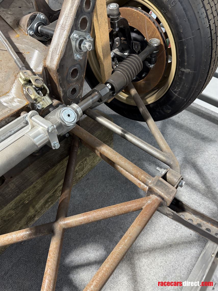 alfa-romeo-tipo-33-prototype-replica