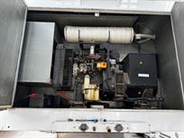 2-car-transporter-with-office