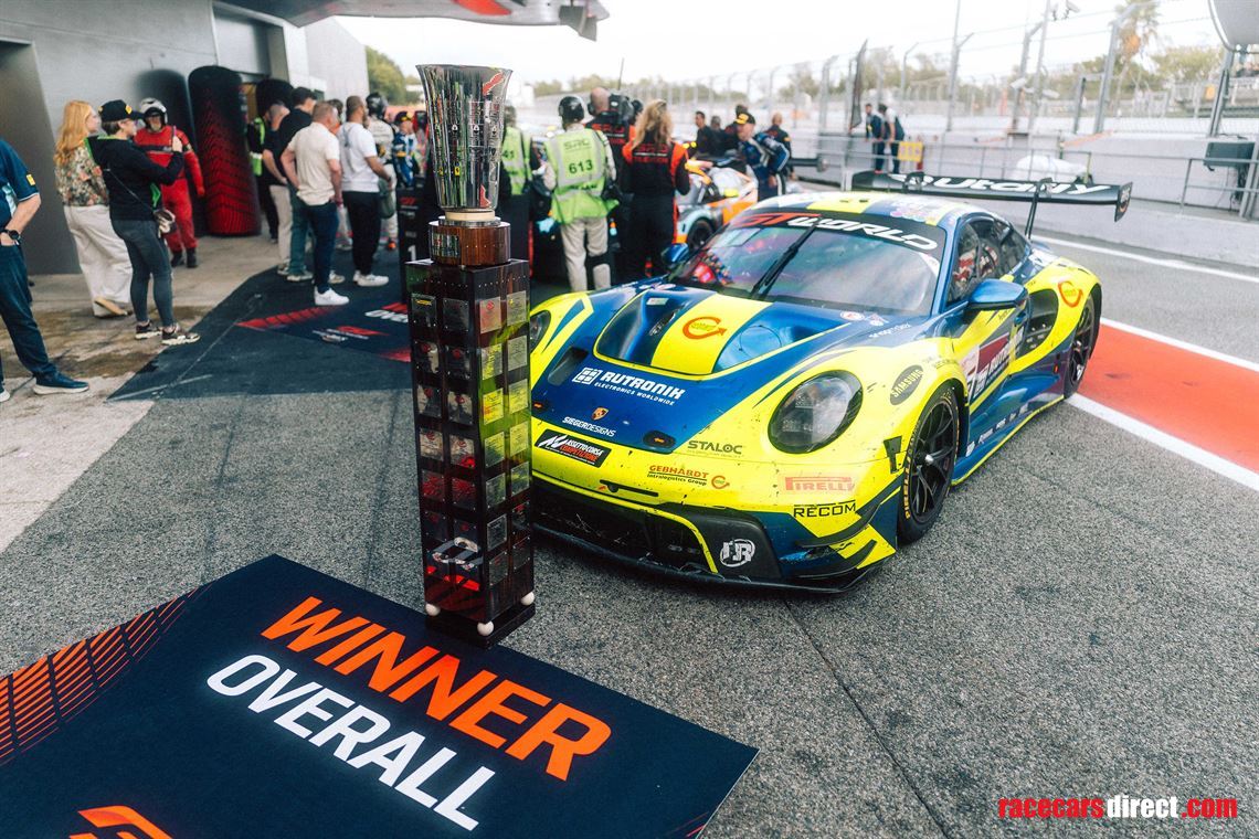 porsche-911-gt3r-992