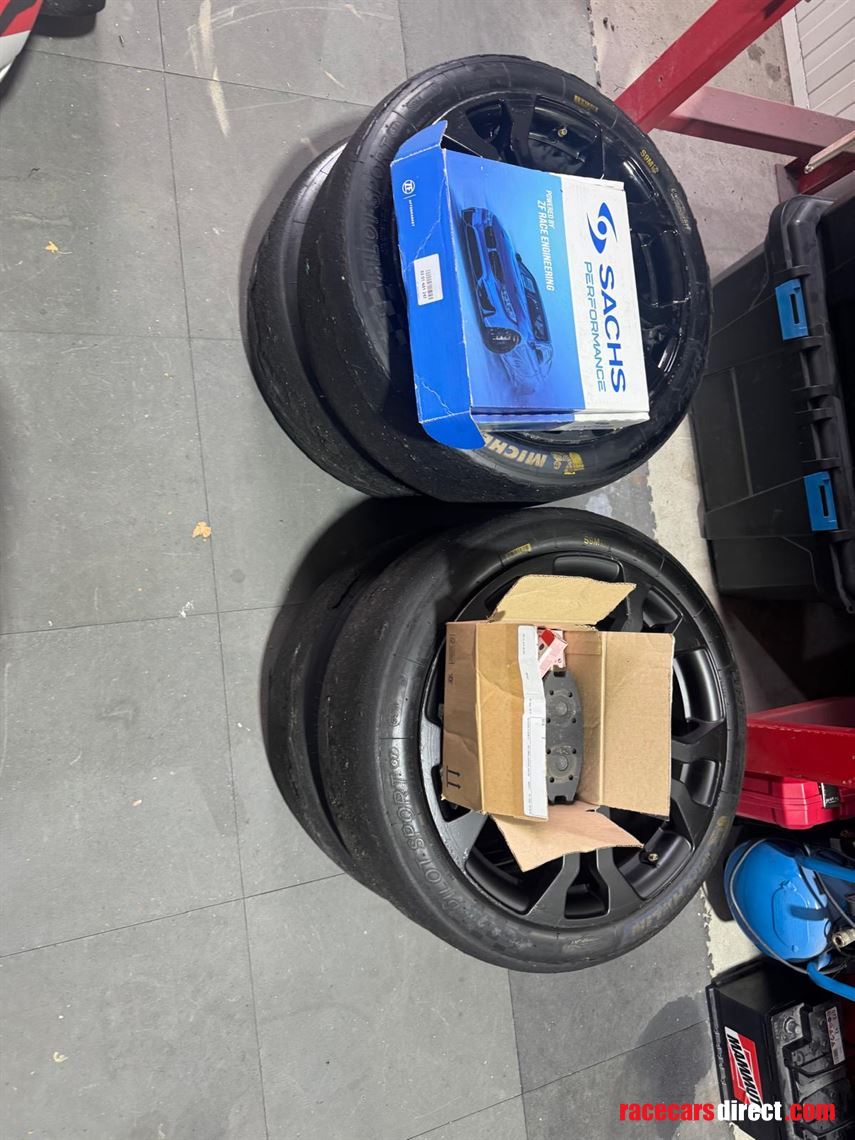 renault-clio-4-cup-endurance-ft3ohlinsairjack