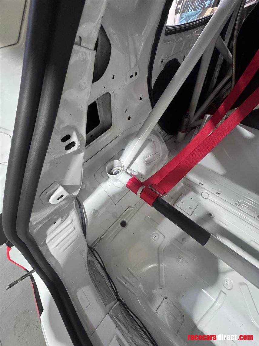 renault-clio-4-cup-endurance-ft3ohlinsairjack