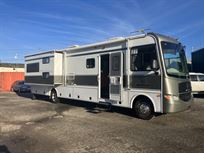 38-ft-coachman-miranda-motorhome-29k-one-owne