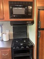 38-ft-coachman-miranda-motorhome-29k-one-owne