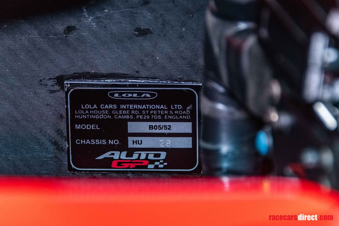 sold-lola-a1gp-autogp---screaming-v8-track-we