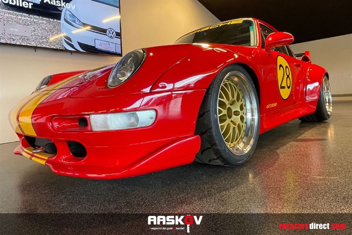 porsche-964993-gt2-rsr