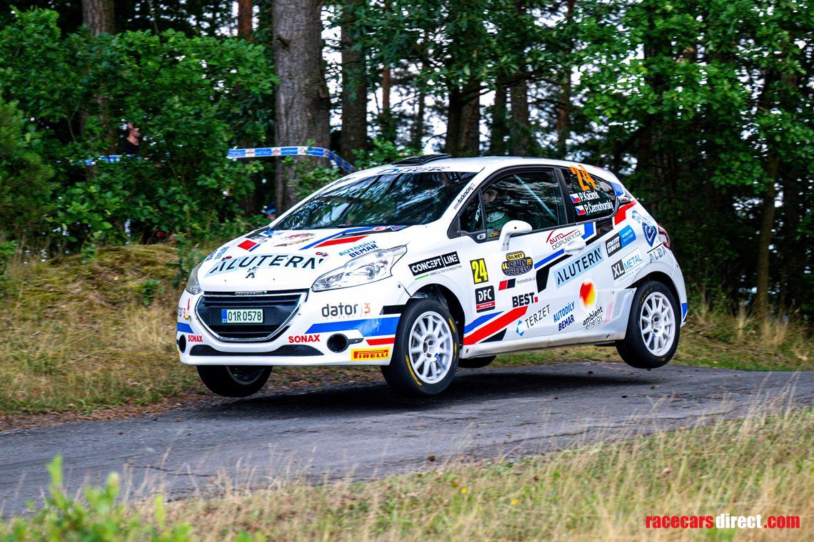 peugeot-208-r2