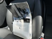 fully-enclosed-car-transporter-2020-mercedes