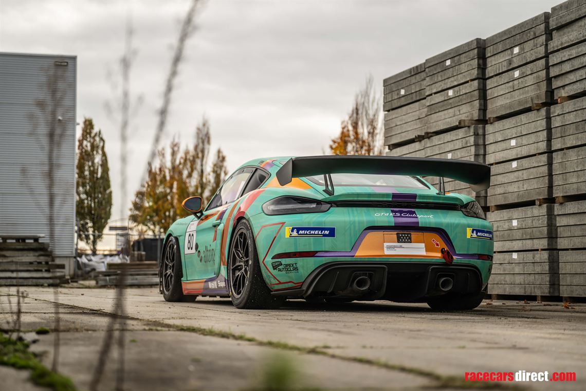 porsche-cayman-718-gt4-rs