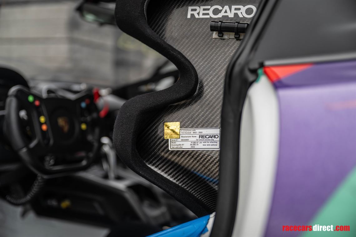 porsche-cayman-718-gt4-rs