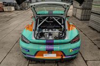 porsche-cayman-718-gt4-rs