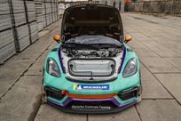 porsche-cayman-718-gt4-rs