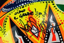 valentino-rossi-2002-rally-helmet