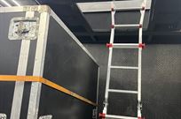 double-deck-racetrailer-with-daf-xf440-and-13