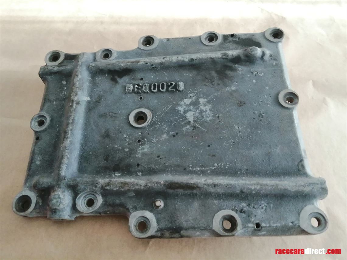 gearbox-under-flange-reynard-f-3000