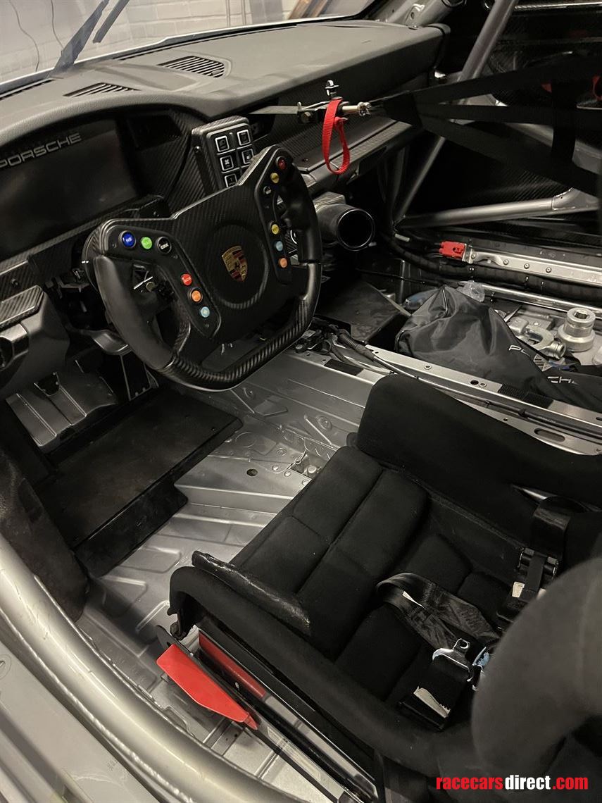 porsche-992-cup-my23-with-abstc-only-34-hours