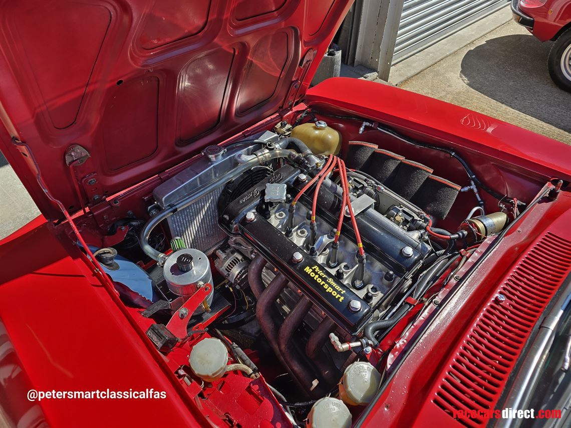 1974-alfa-romeo-2000-gtv-race-car-rhd