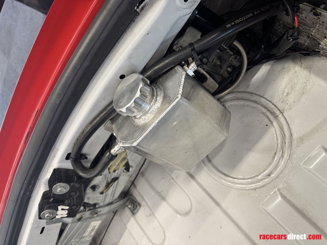 porsche-987-cayman-s-34-gen-1