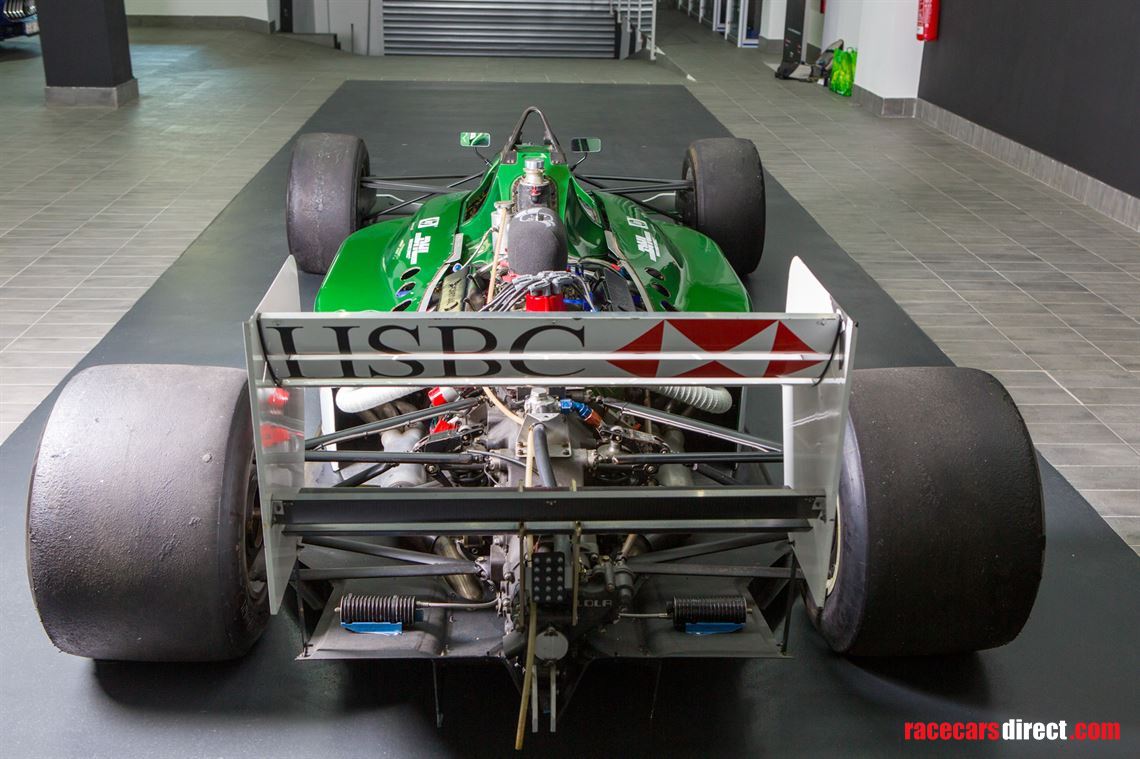 eddie-irvine-1990-lola---t9150-hu36---boss-gp