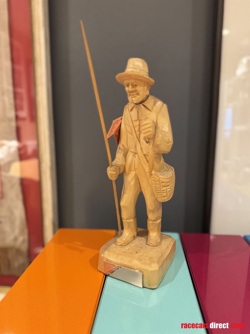 porsche-944-rothmans-turbo-cup-memorbilia-col