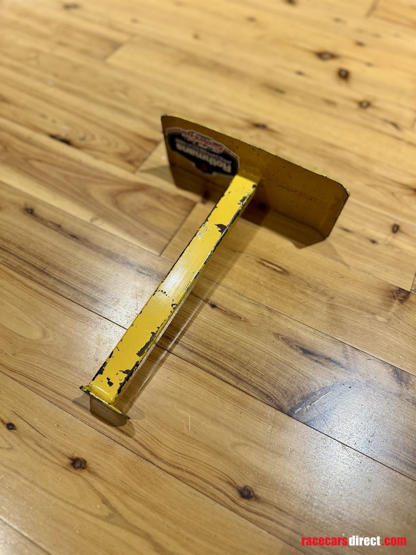 porsche-944-rothmans-turbo-cup-memorbilia-col