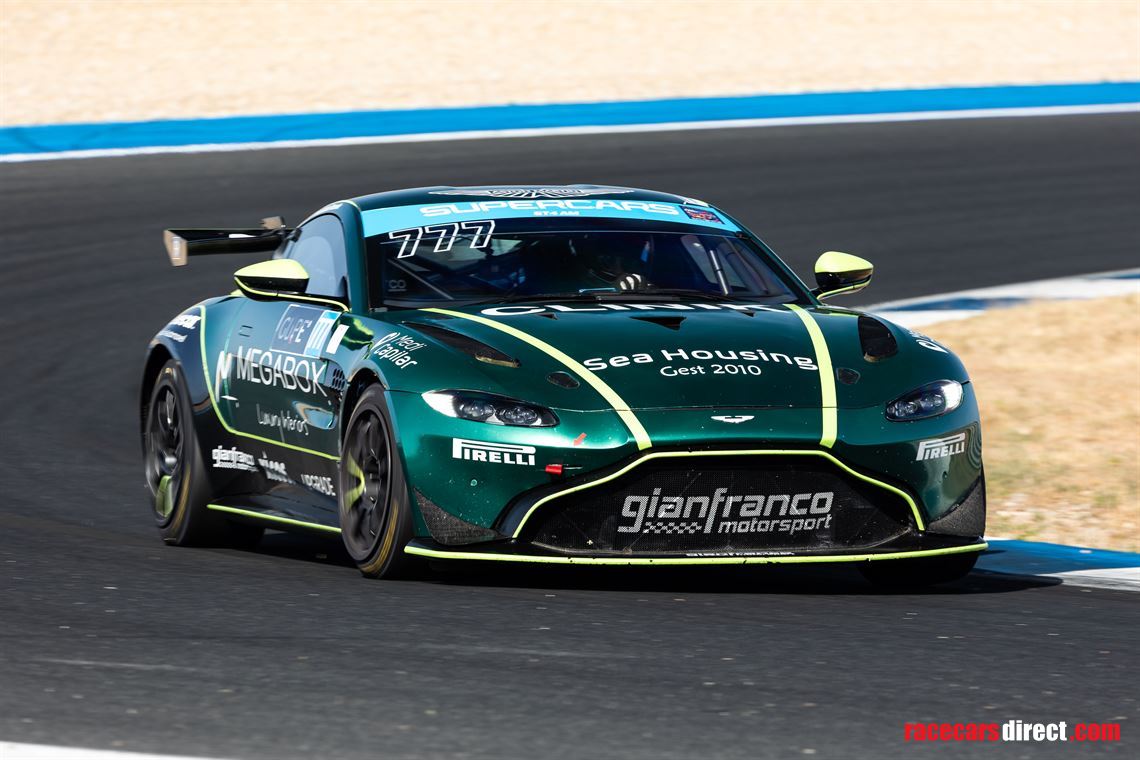 2023-aston-martin-vantage-gt4-17a