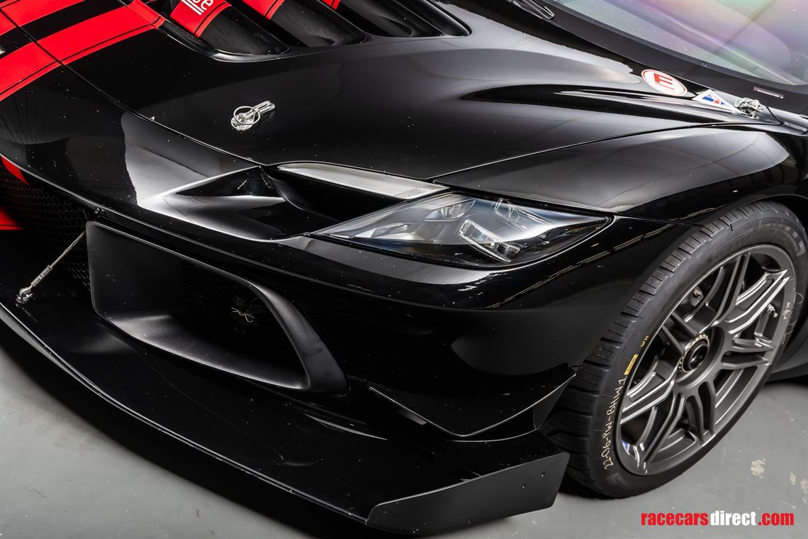 ferrari-296-challenge-car