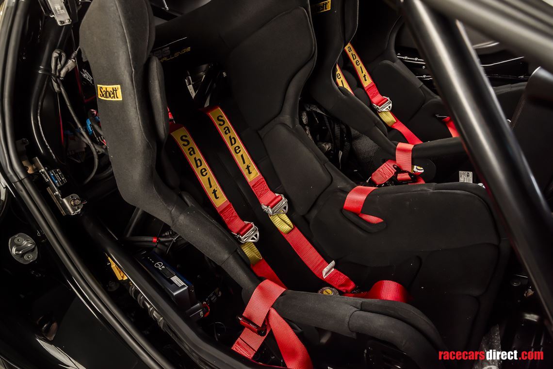 ferrari-296-challenge-car