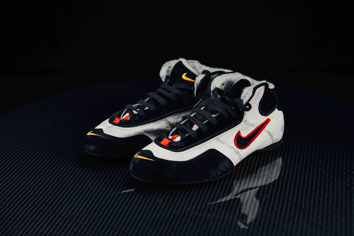 michael-schumacher-1998-shoes----sold