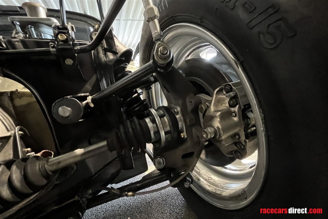 porsche-904-carrera-gts-by-duel-motorsport