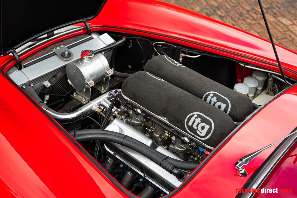 ac-cobra-289-fia-race-car