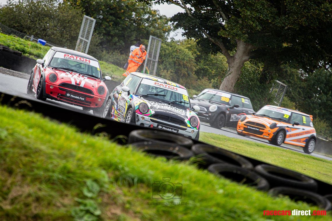 mini-cooper-r50-junior-mini-challenge