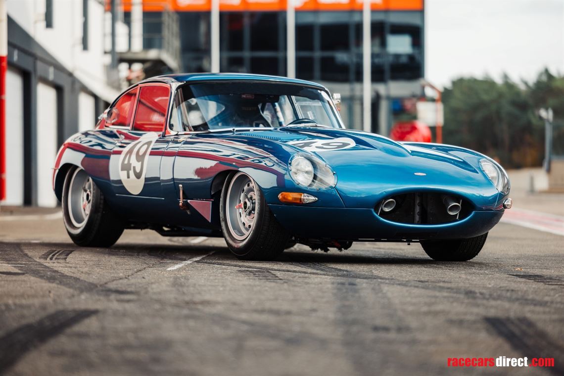1963-jaguar-e-type-fhc-semi-lightweight