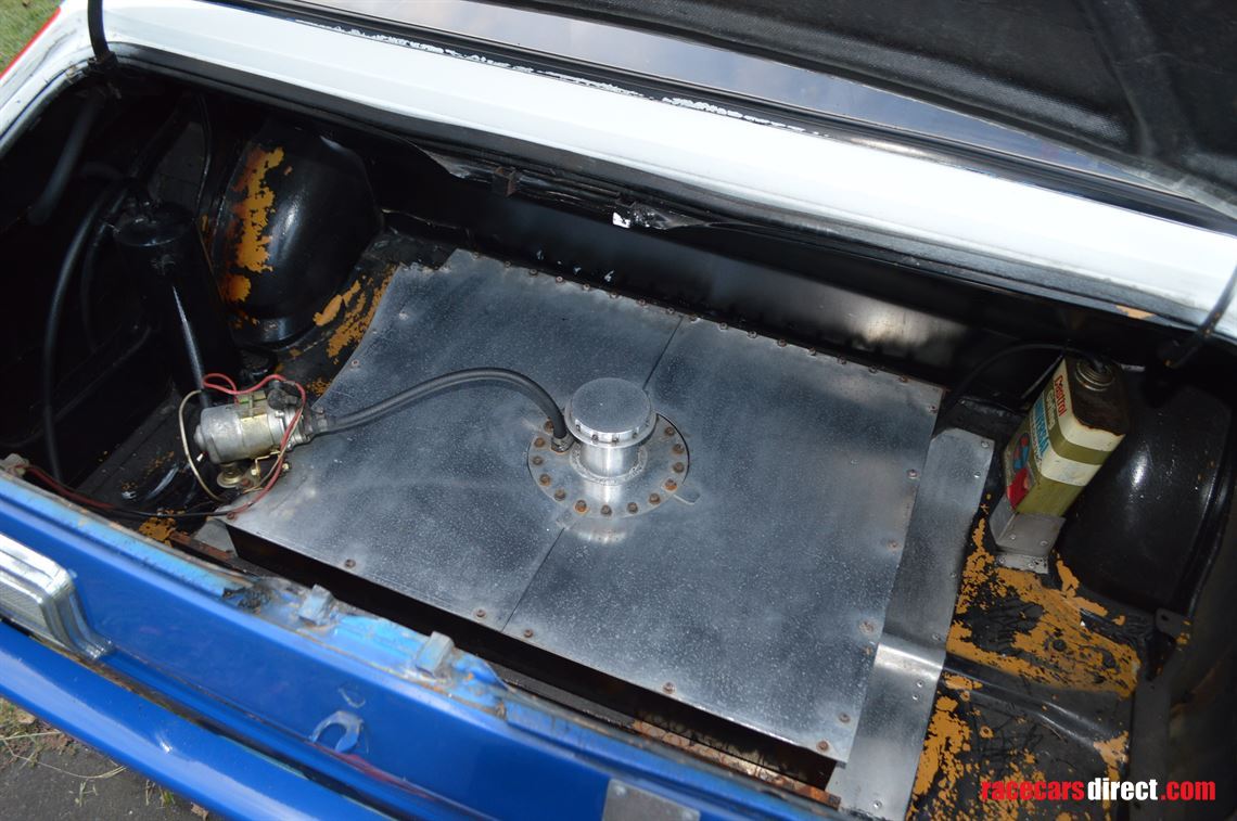 nissan-b110-sunny-touring-race-car