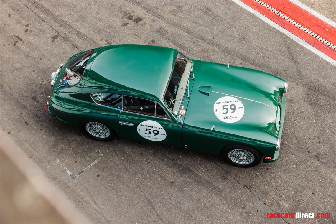 1954-aston-martin-db24