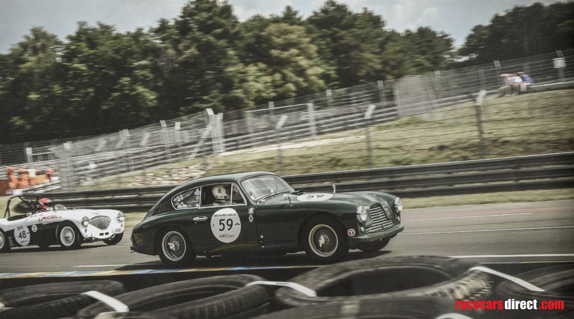 1954-aston-martin-db24