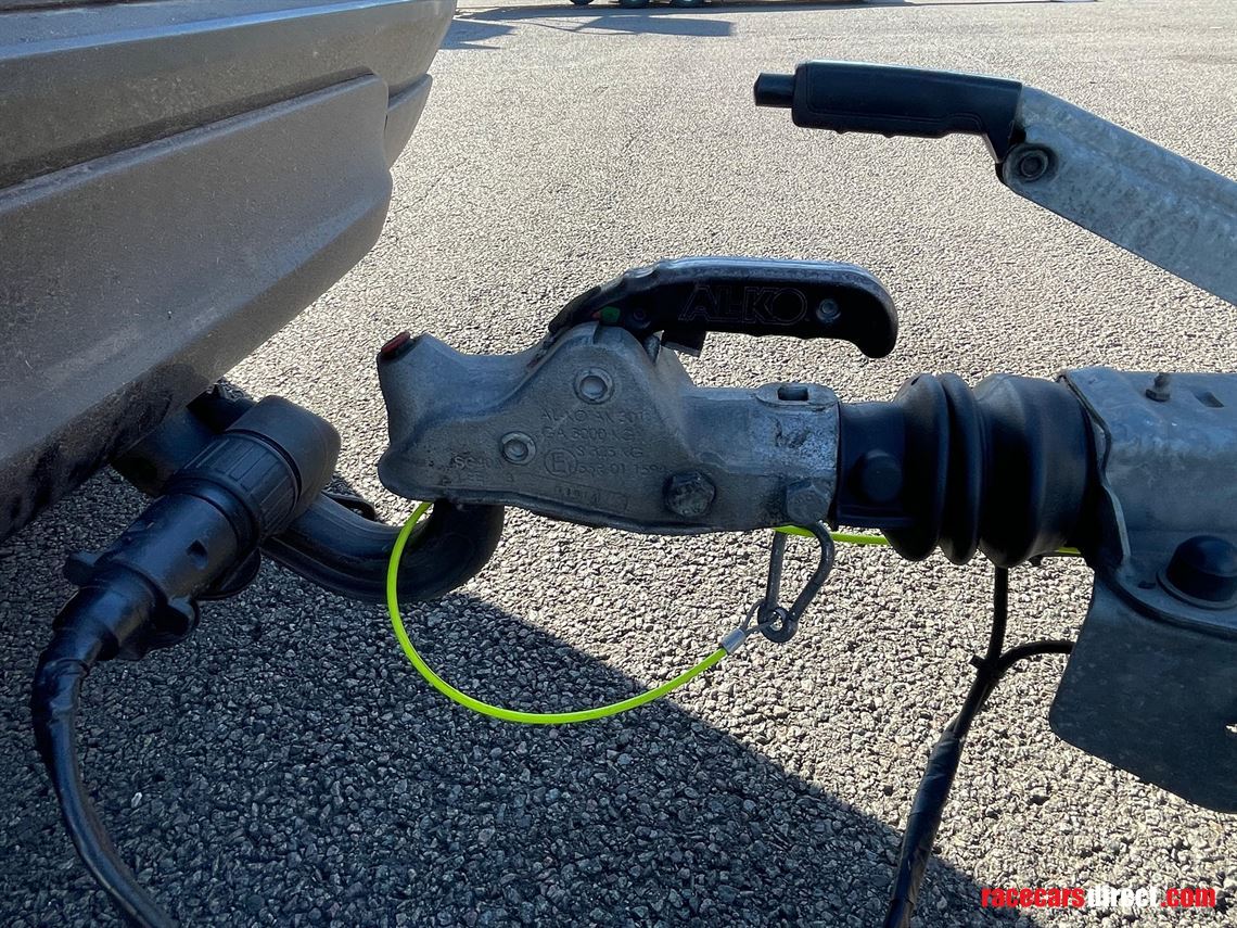 caterham-trailer---brian-james-clubman