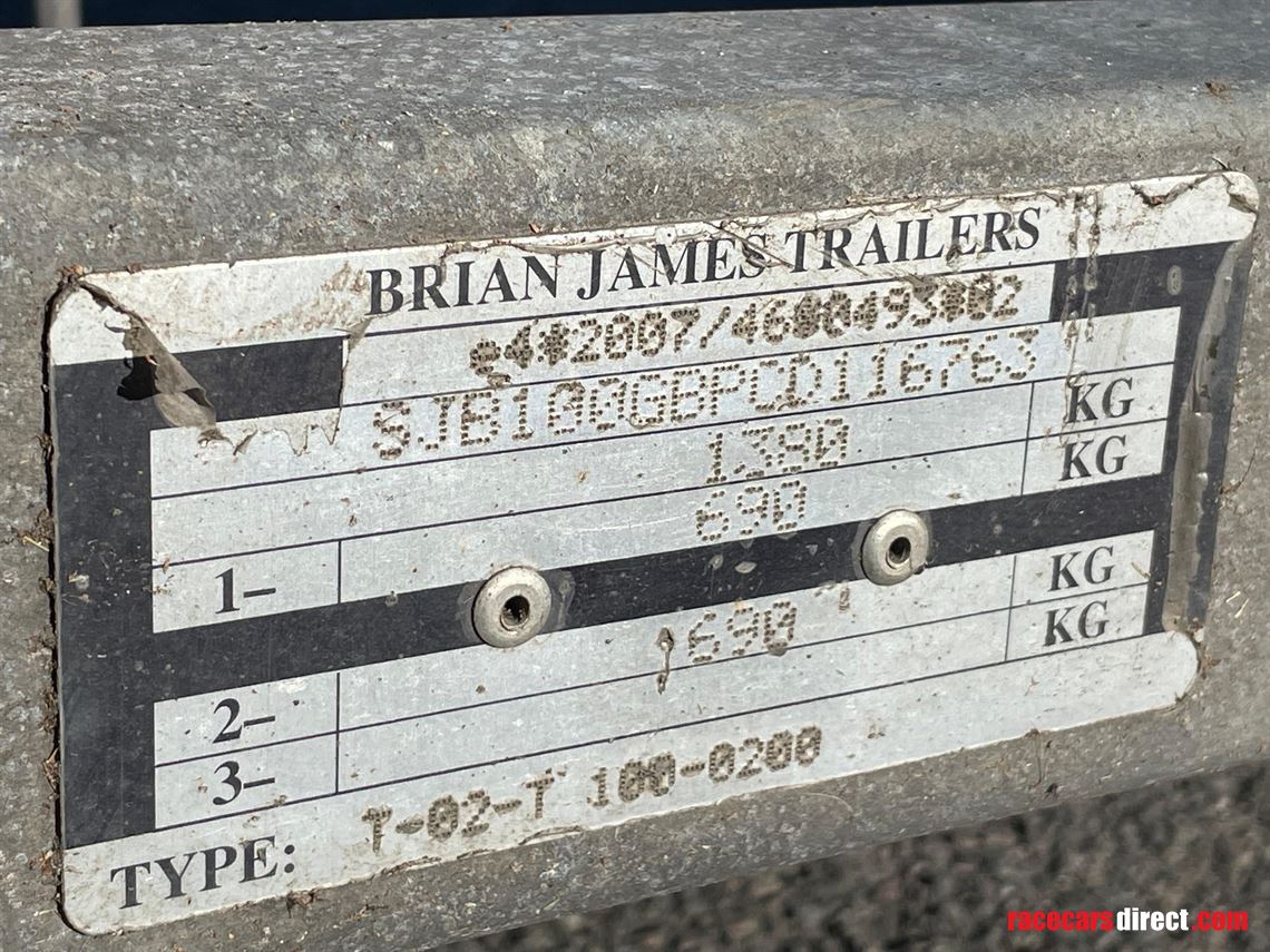 caterham-trailer---brian-james-clubman