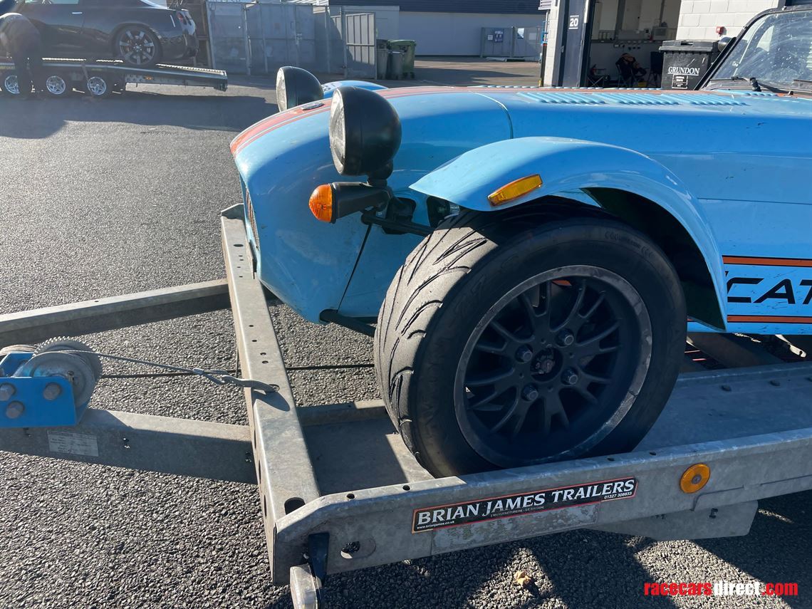 caterham-trailer---brian-james-clubman