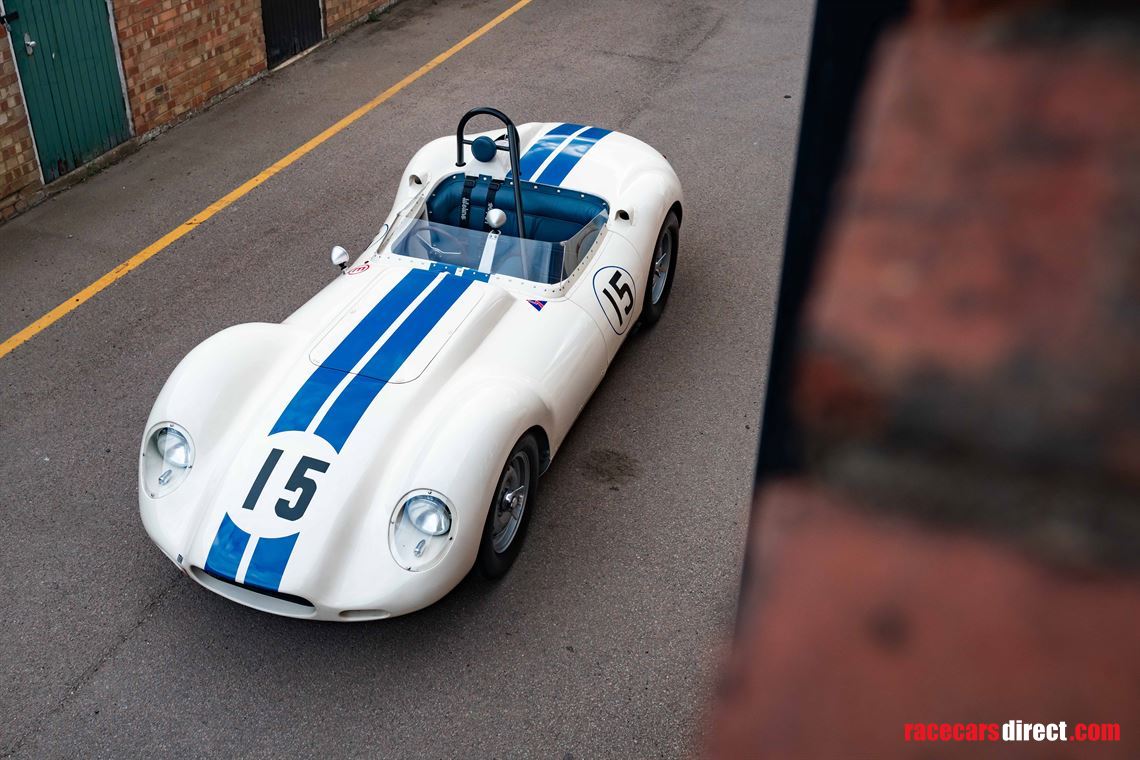 lister-knobbly-fia-car