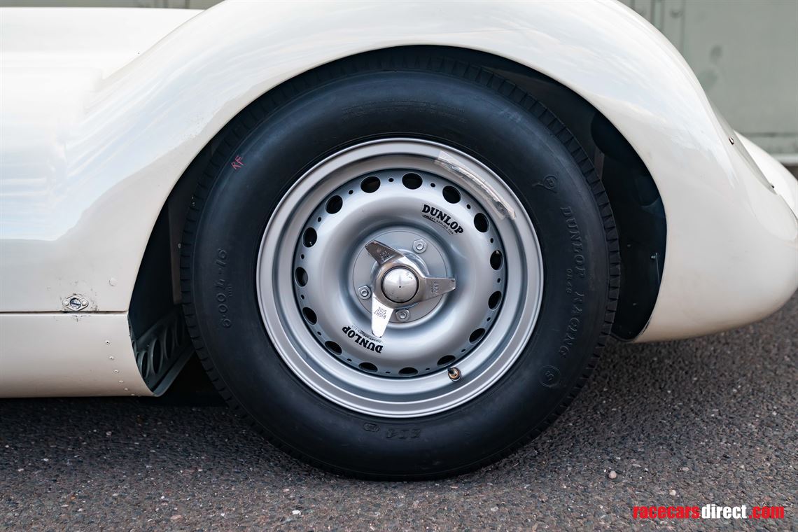 lister-knobbly-fia-car