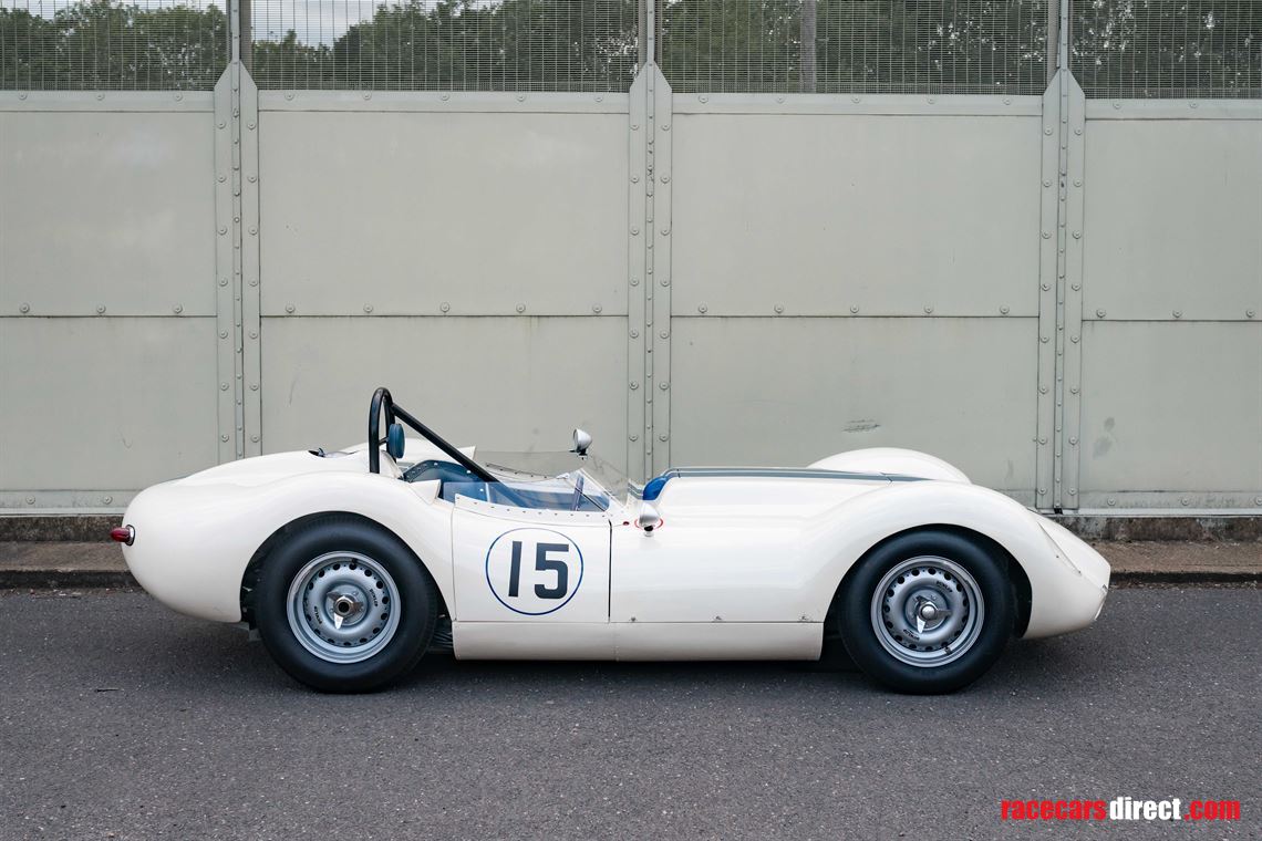 lister-knobbly-fia-car