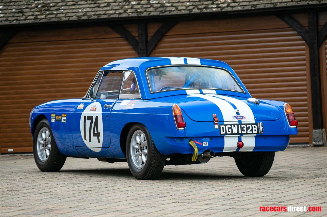 1964-mg-b-fia-race-car