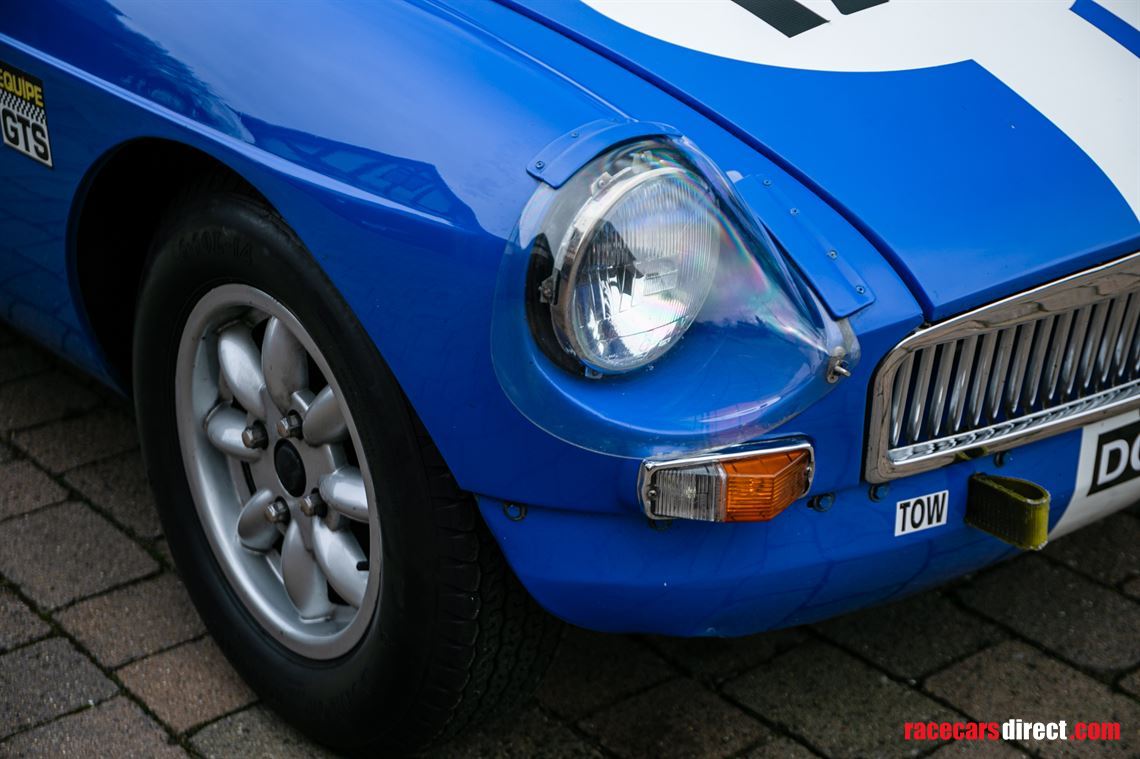 1964-mg-b-fia-race-car