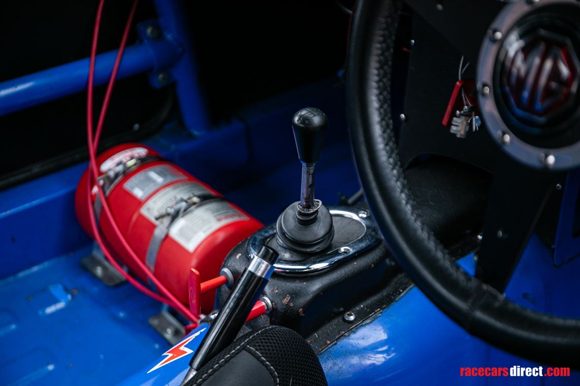 1964-mg-b-fia-race-car