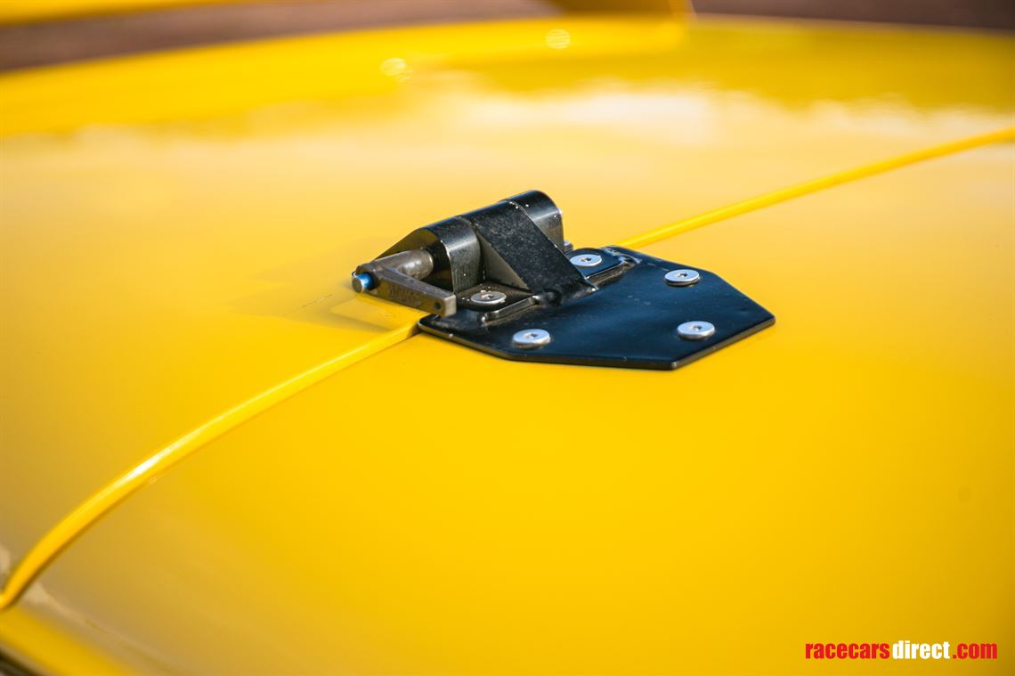 1987-dam-4100-metro-6r4