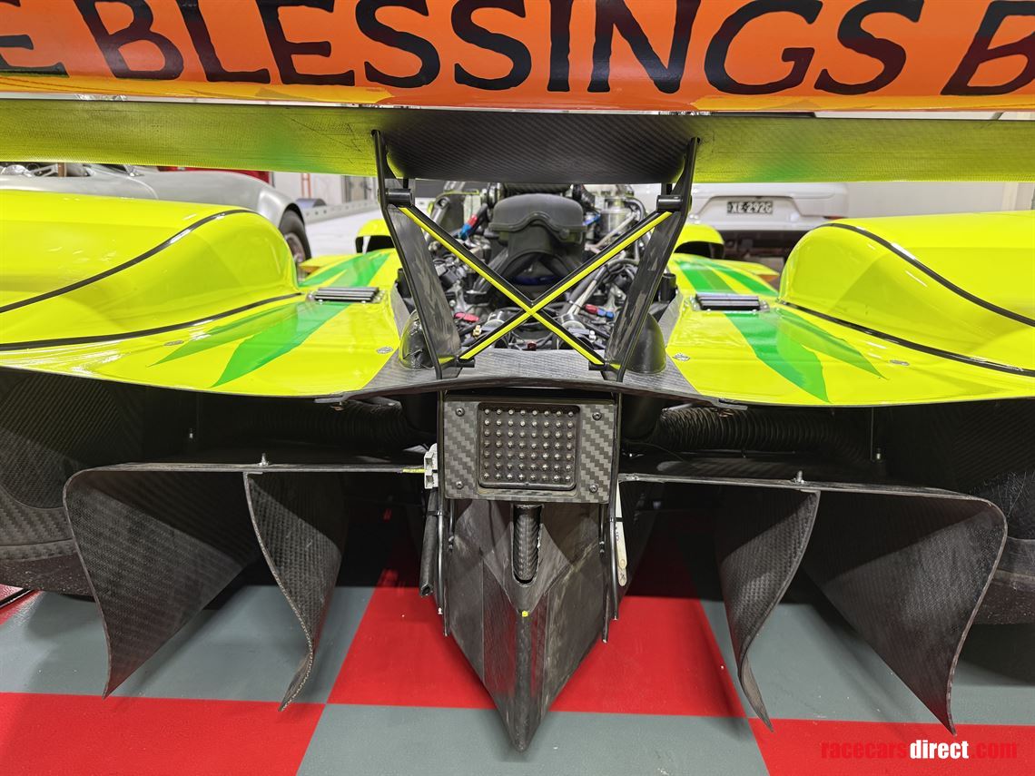 2022-wolf-f1-extreme