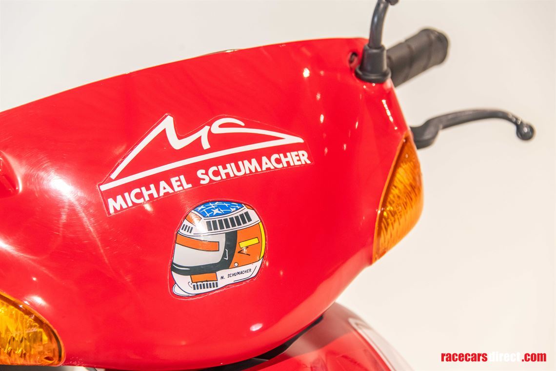scooter-michael-schumacher-edition---ferrari