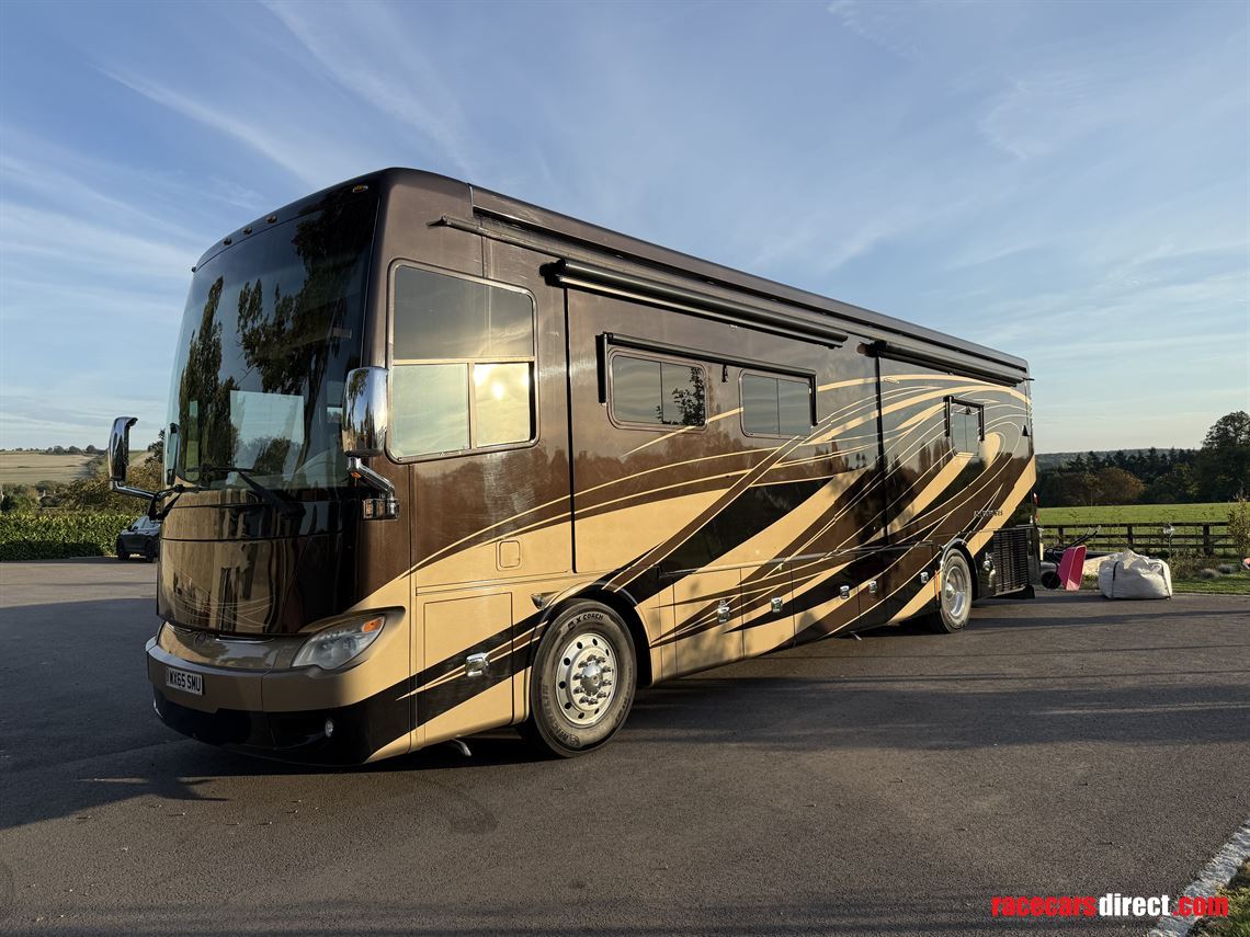 tiffin-motorhomes-allegro-bus