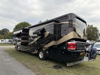 tiffin-motorhomes-allegro-bus