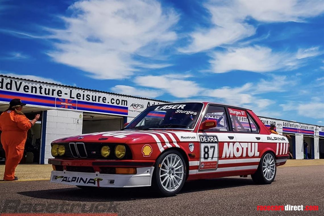 bmw-e28-m535i---accepted-into-silverstone-fes